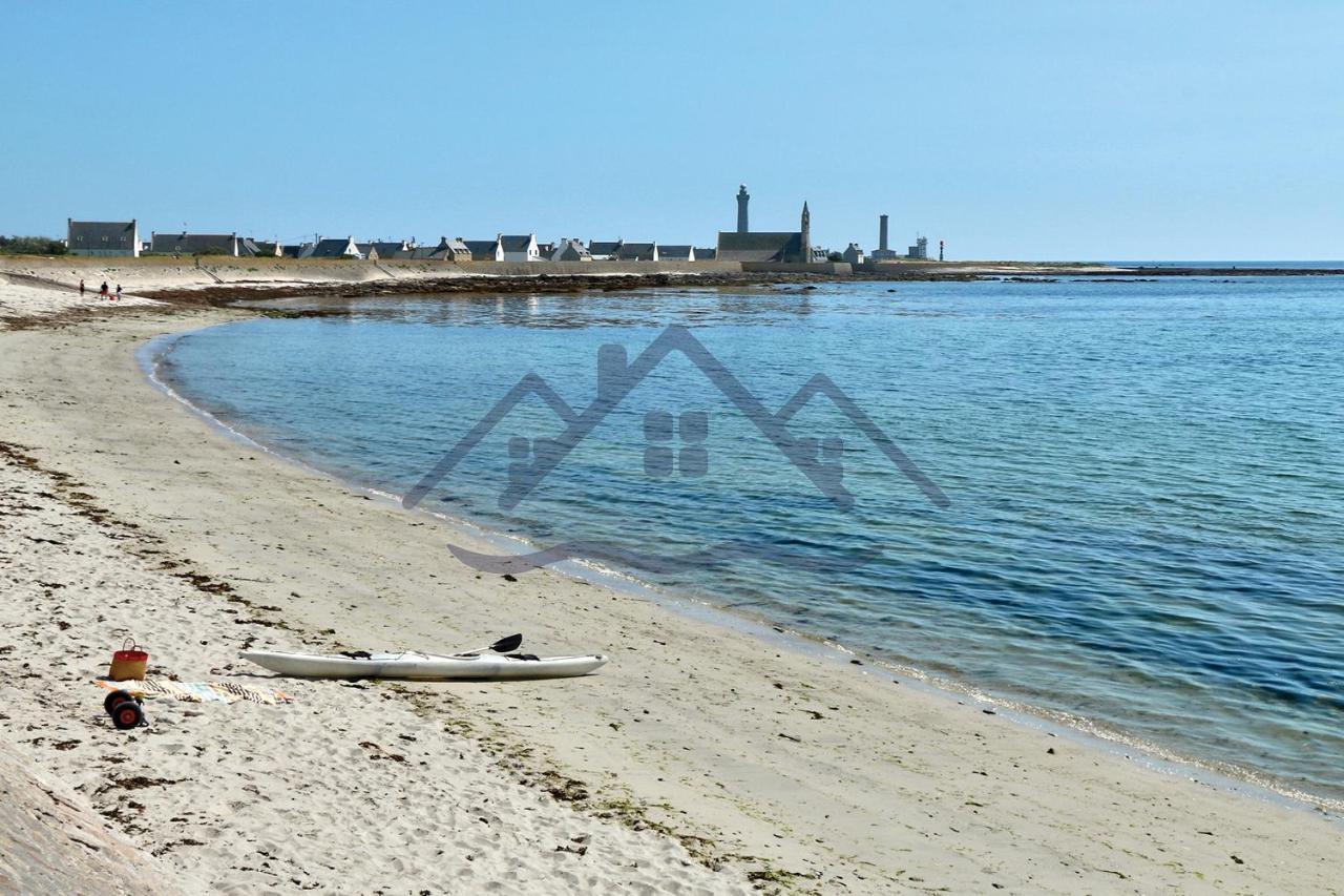 Souvenir Du Guil: Seaside Cottage with Garden in Guilvinec Exterior photo